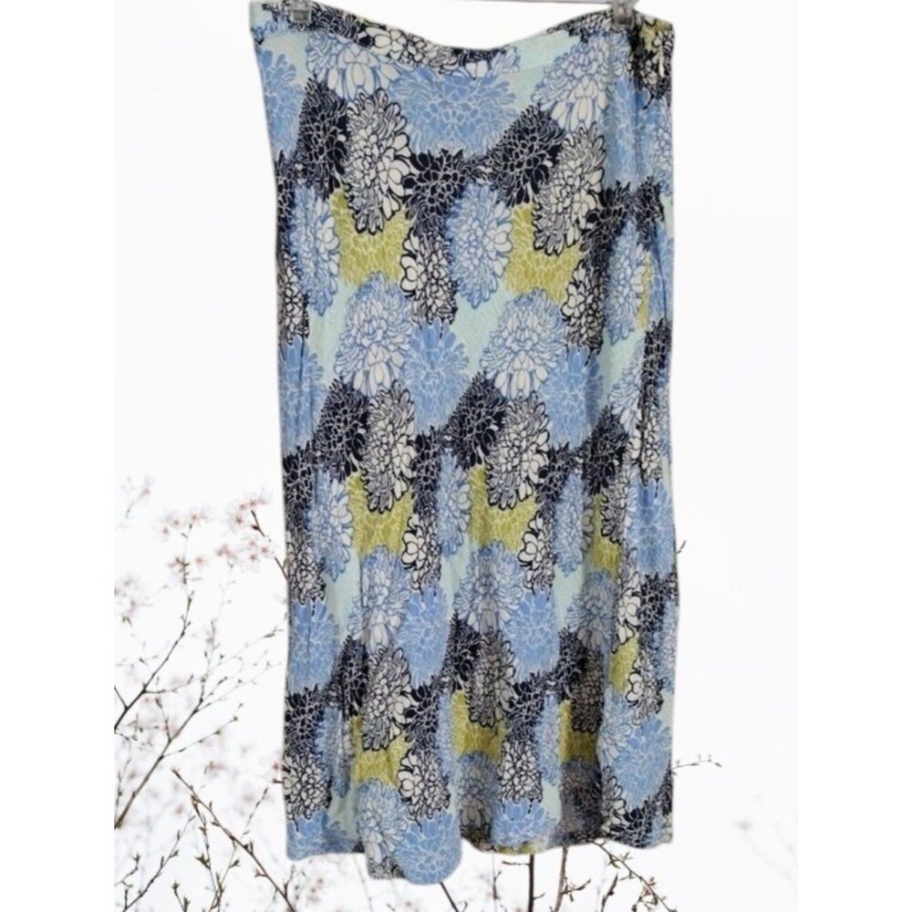 Jaclyn Smith Light Blue Floral Maxi Skirt with Navy and Chartreuse Size Large